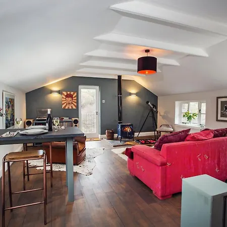 Black Mountains Stylish Hideaway, Nr Crickhowell Llanbedr  Exterior photo